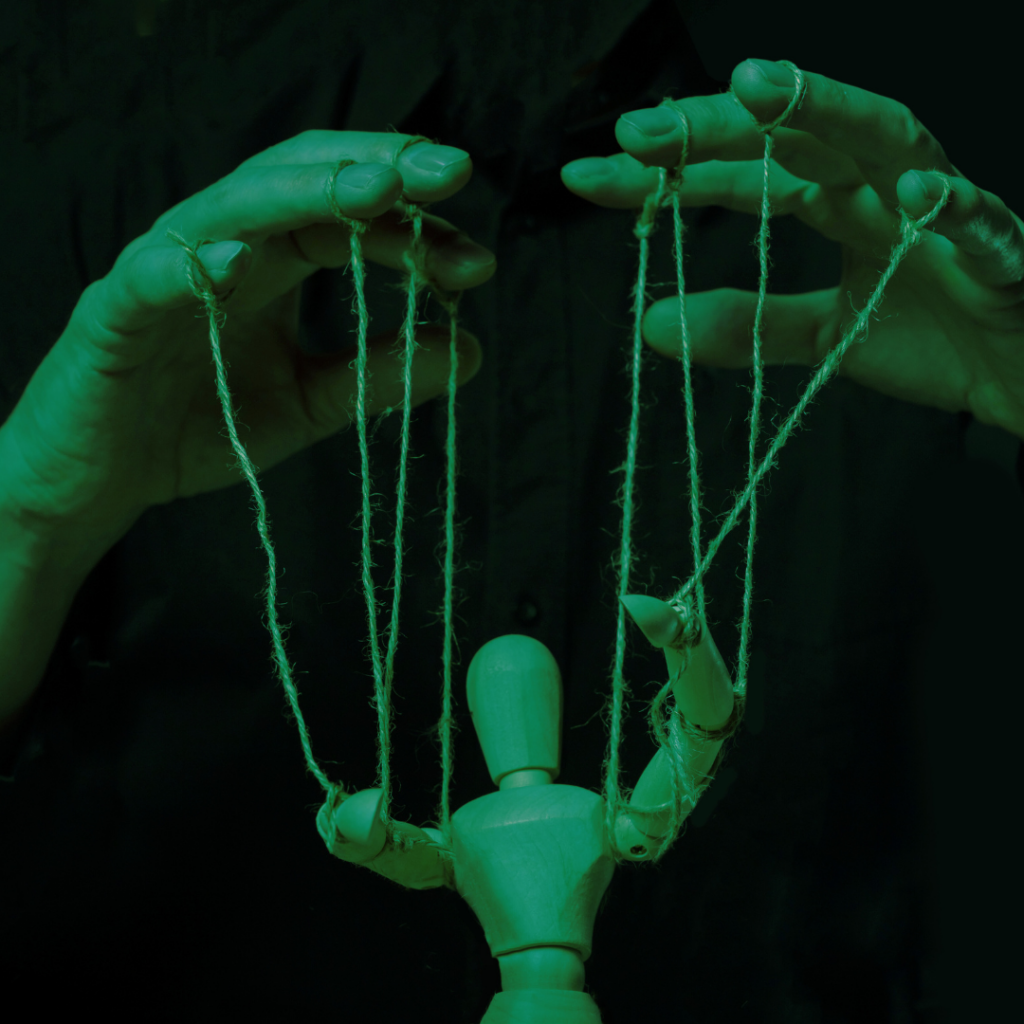 0131lkdictatorarticle